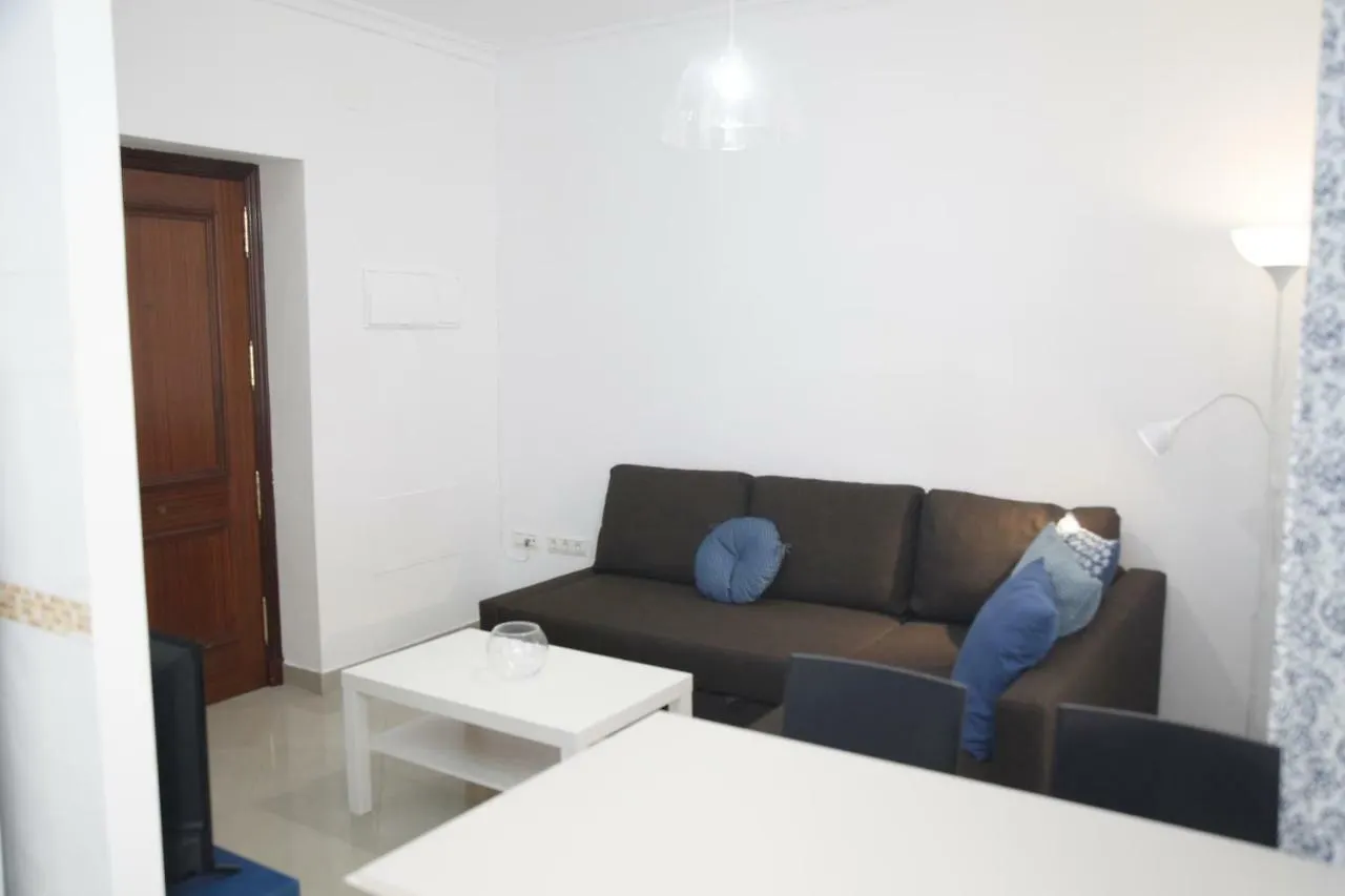 Fantastico Piso, Junto Al Teatro Falla Y A La Playa Cadiz 0*,  Spain