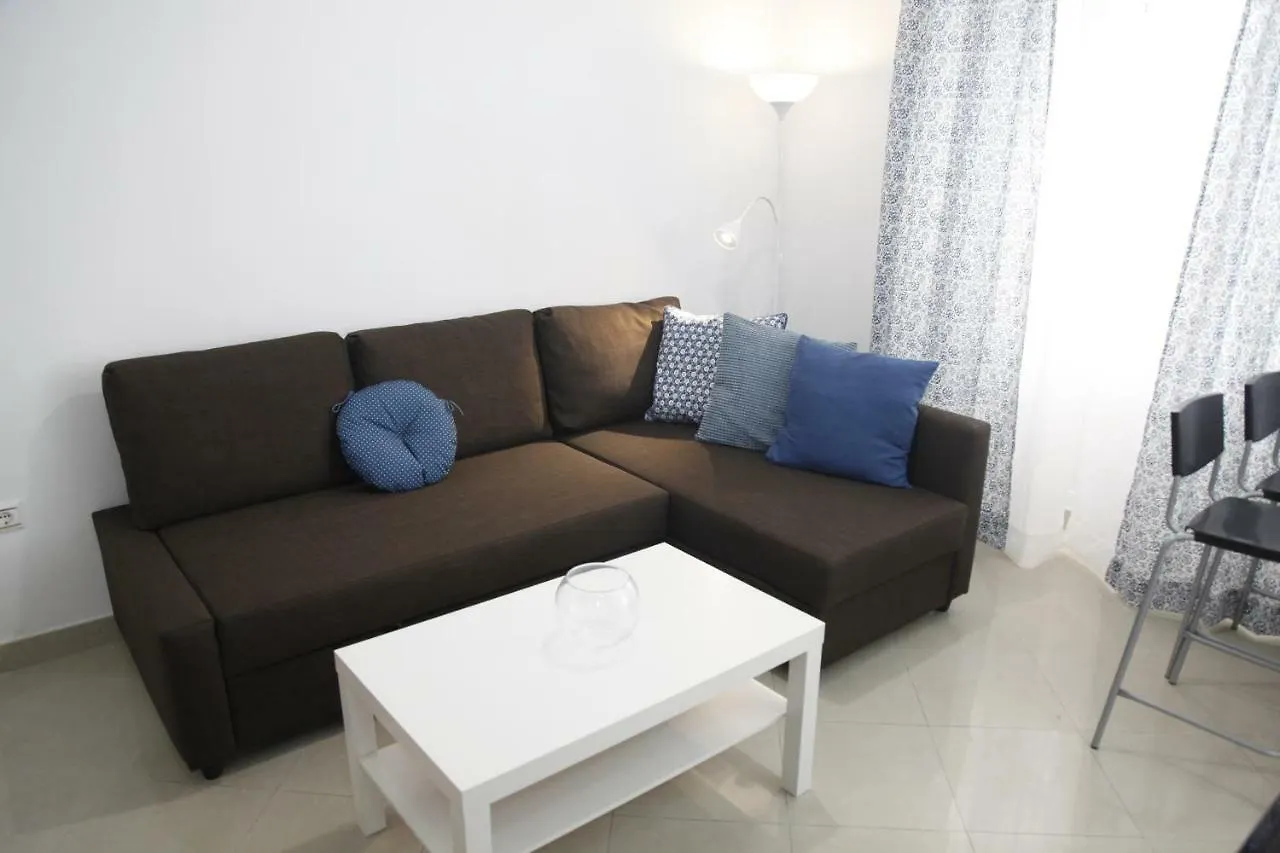 Fantastico Piso, Junto Al Teatro Falla Y A La Playa Cadiz Spain